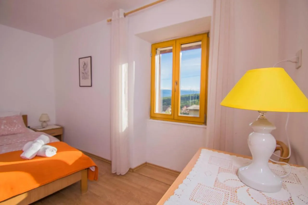 Apartment In Klanice Dobrinj, Island Krk Croaţia