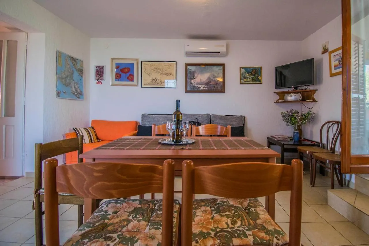 Apartment In Klanice Dobrinj, Island Krk 0*, Dobrinj Croaţia