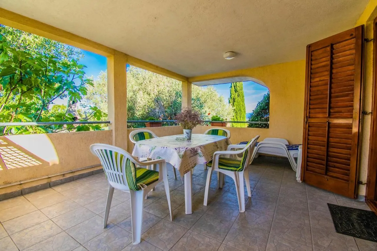 Apartment In Klanice Dobrinj, Island Krk